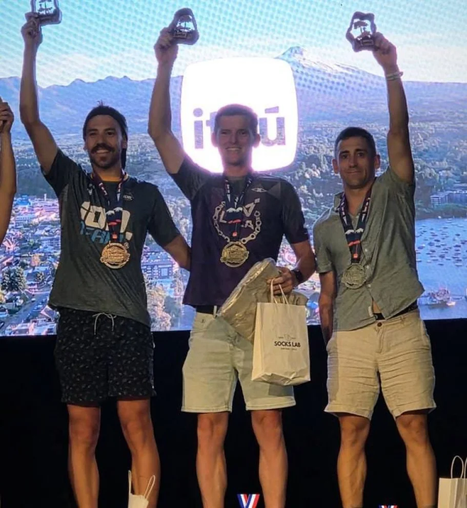 En la foto junto a Juan Pablo Bien, ganador de la categoría